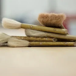 Hacksaw paintbrushes.